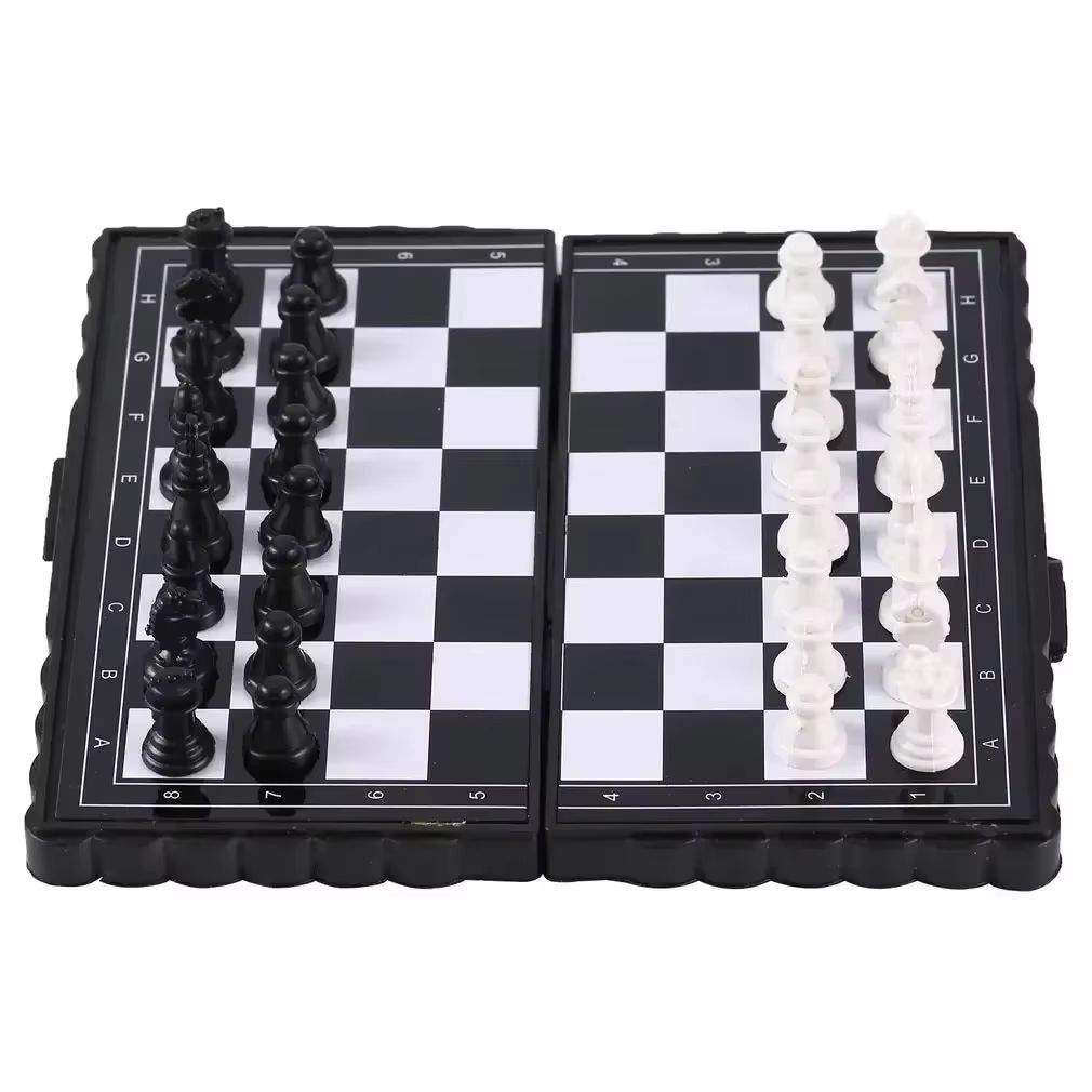 1Pc Mini Magnetic  Chess Set   - Kids Outdoor Outfit avaliação e preço